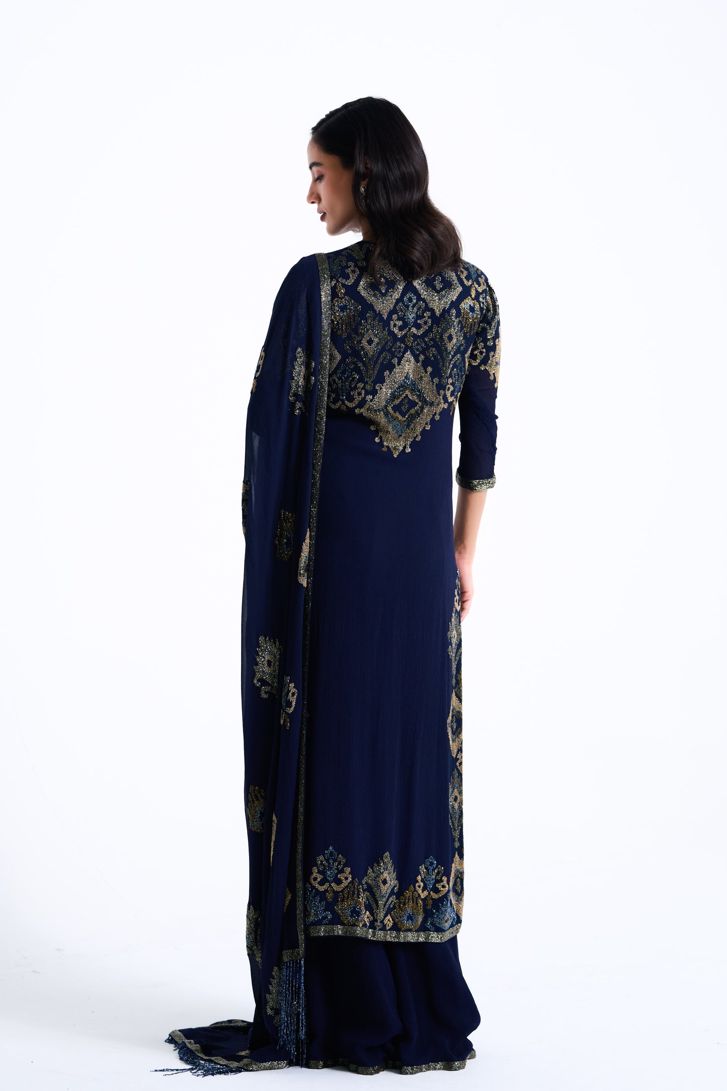 Kurta Set in Ikkat Cutdana Embroidery