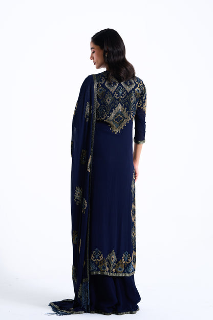 Kurta Set in Ikkat Cutdana Embroidery