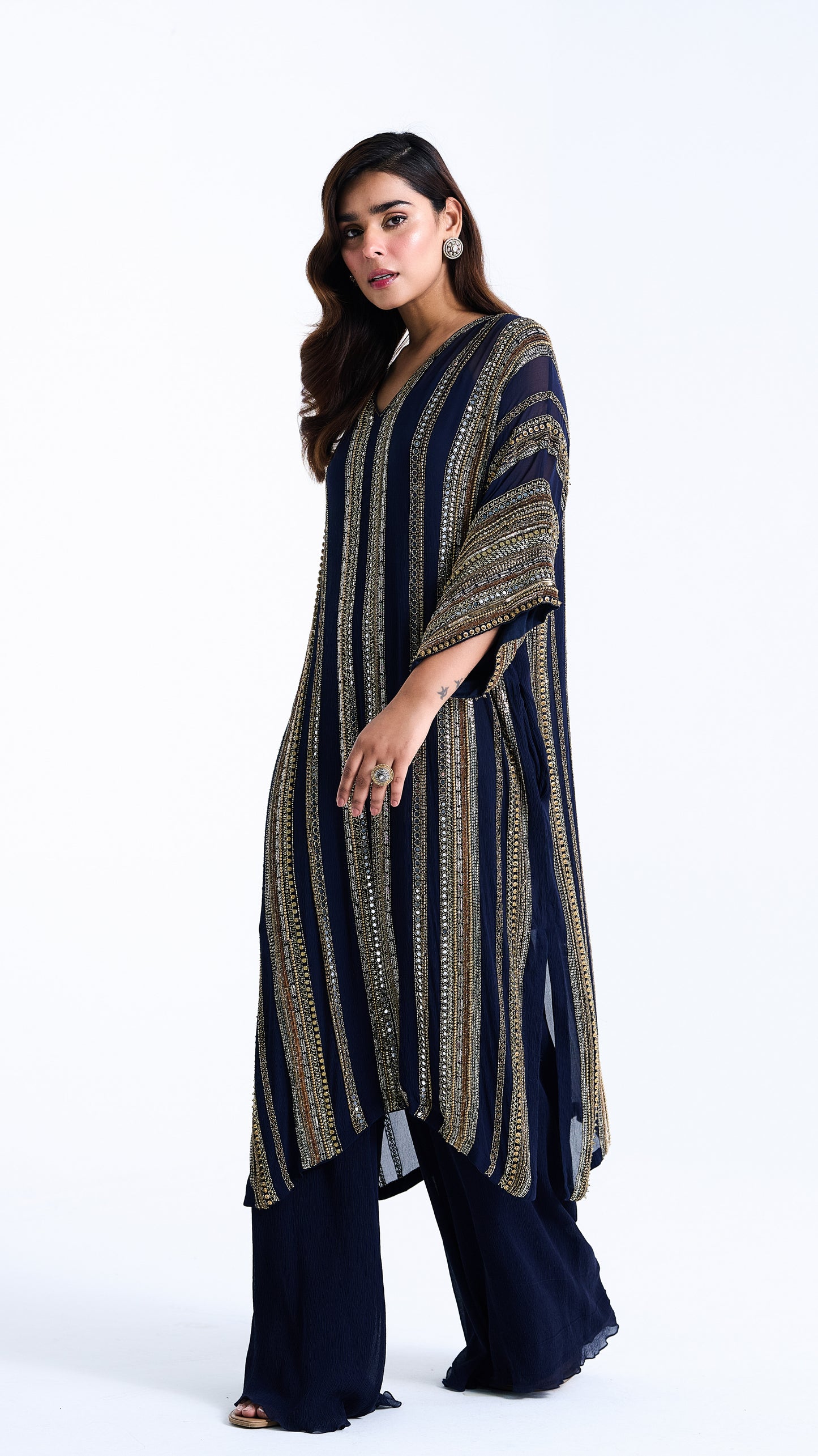 Kaftan Set in Sequin Mirror Loat Embroidery