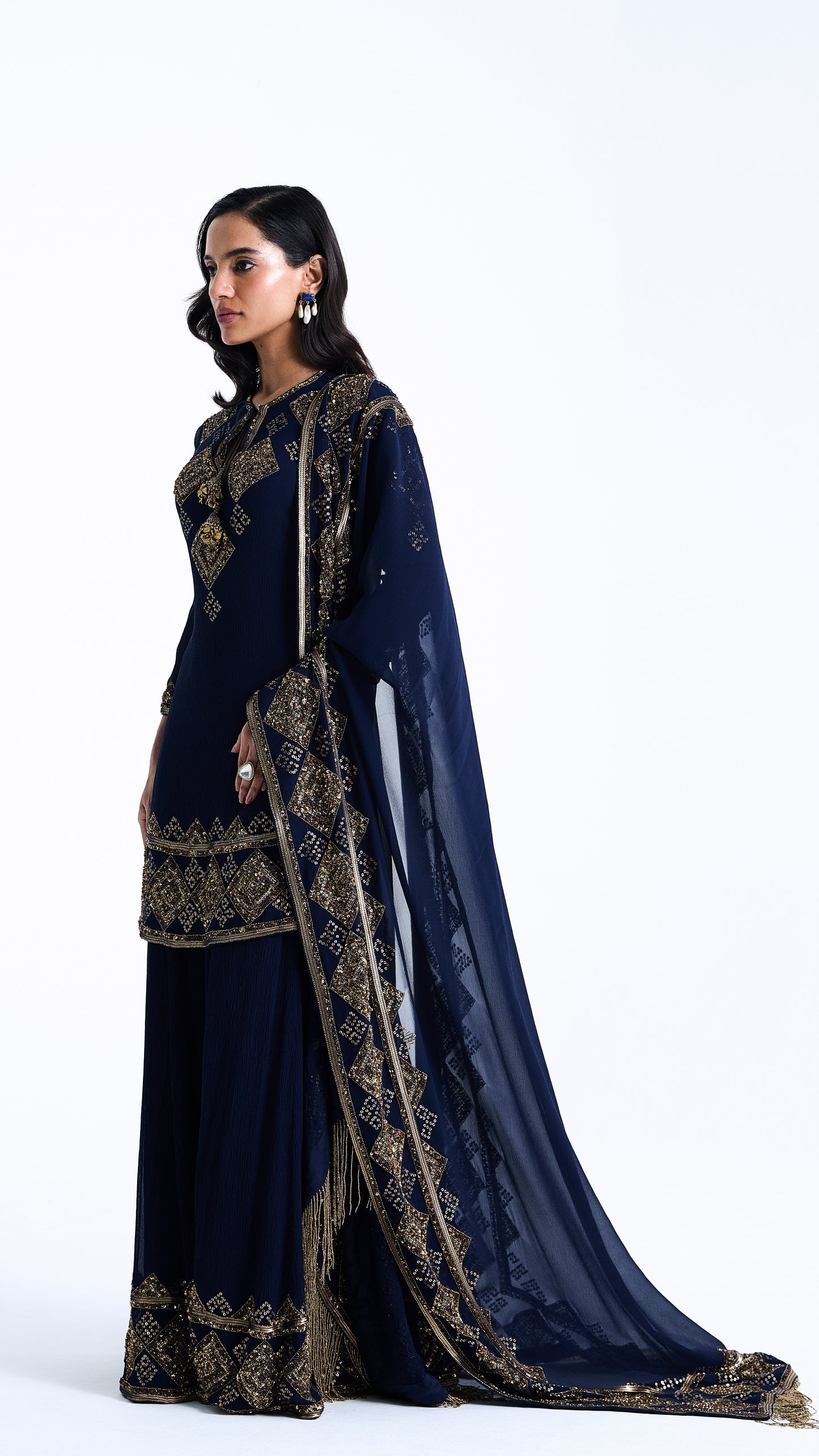 Sharara Set in a Geometric Sequin Pattern