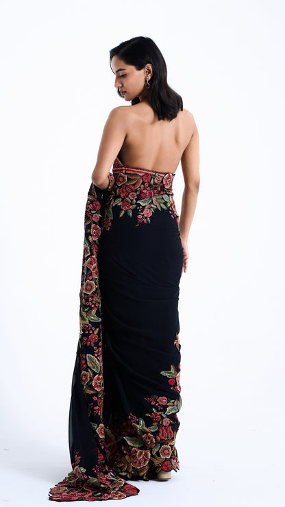 Sari Set in timeless Floral Motifs