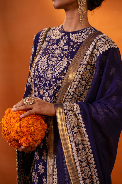 Kurta Set in old world ivory thread embroidery with gold sequins